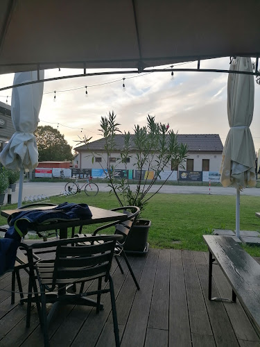 Lipóti Pékség - Győrzámoly - Vendéglátás