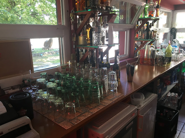 Comentarii opinii despre Parti Kávézó