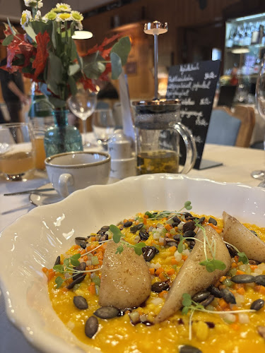 Vadvirág Vendéglő és Fogadó