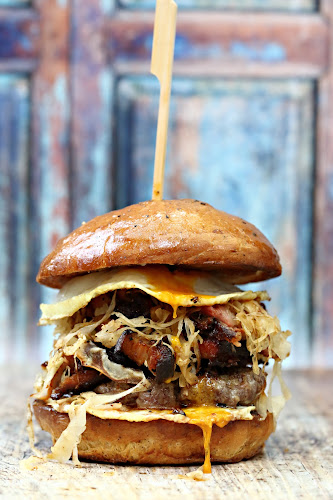 Opinii despre Devil's Prézli Food Truck & Catering în Páty - Vendéglátás