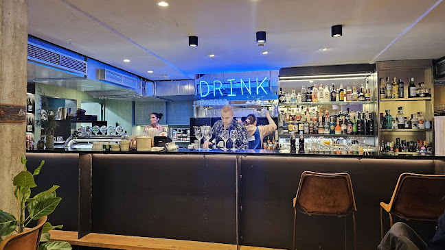 Comentarii opinii despre Fat Mama