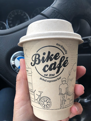 Opinii despre Bike Café Kecskemét în Kecskemét - Vendéglátás