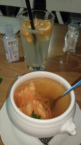 Comentarii opinii despre Anyukám Mondta