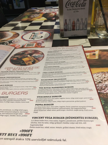 Opinii despre Chili Dog Amerikai Étterem în Budapest - Vendéglátás