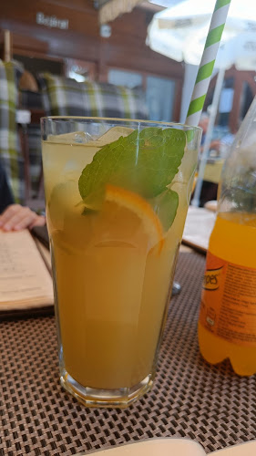 Sasfészek Étterem - Vendéglátás