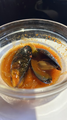 Wasabi Running Sushi & Wok Restaurant - Budapest