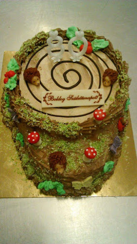 Tatabánya, Komáromi u. 51, 2800