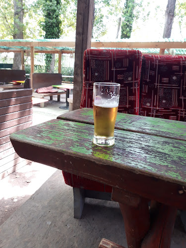 Két Rombusz - Vendéglátás