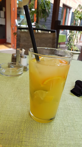 Comentarii opinii despre Club Cocoon