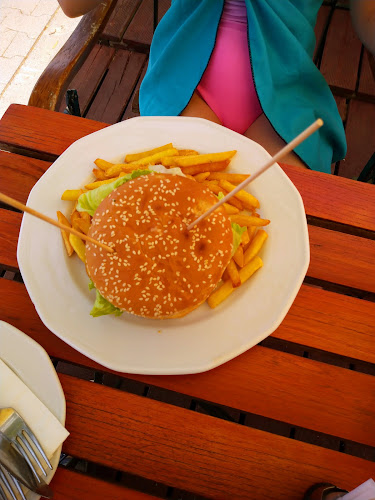 Siófok, Petőfi stny. 3, 8600