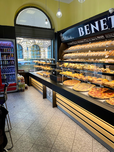 Benett Pékség - Vendéglátás