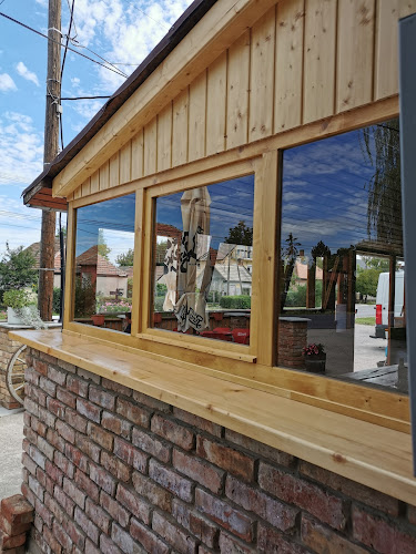 Comentarii opinii despre Kristály Presszó