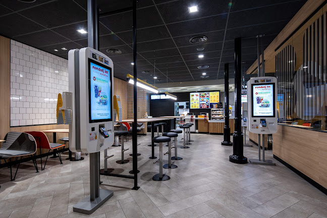 Opinii despre McDonald's în Szombathely - Vendéglátás