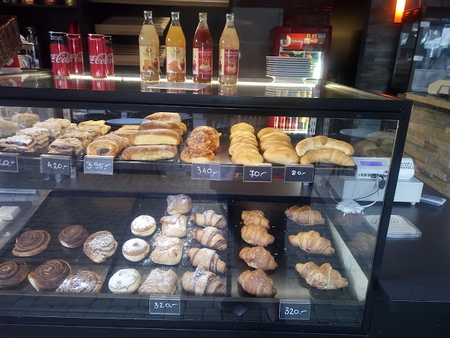 Opinii despre La Donna Koktélbár în Siófok - Vendéglátás