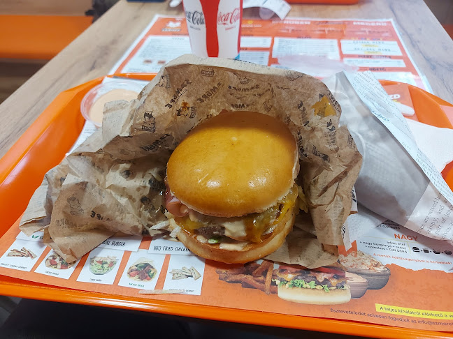 Opinii despre Szmöre Burger în Debrecen - Vendéglátás