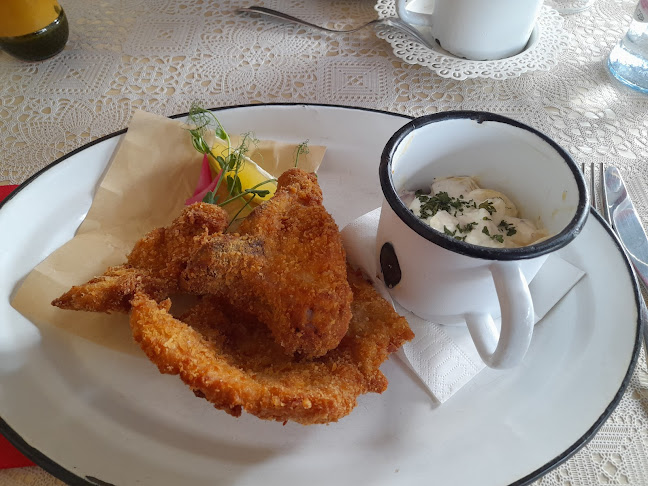 Opinii despre Zománc Bisztrócska în Vászoly - Vendéglátás