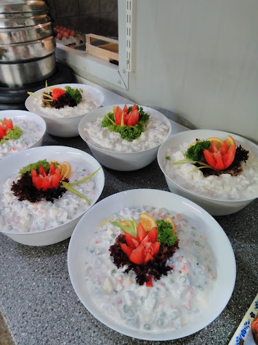 Comentarii opinii despre Mirage Cafe