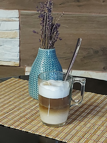 Opinii despre Palotàs Sport Büfè în Palotás - Vendéglátás