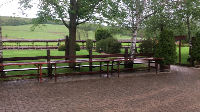Lázár Lovaspark - Vendéglátás