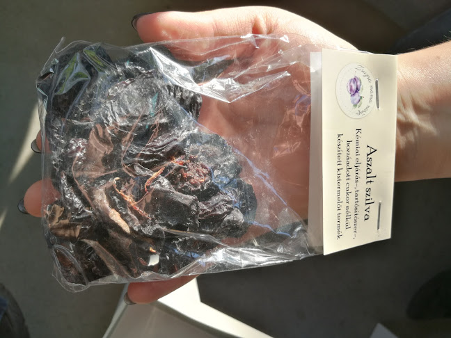 Comentarii opinii despre Szeri kávézó