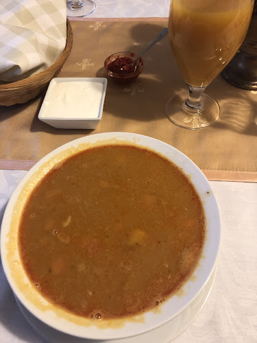 Opinii despre Schuster Panzió în Csenger - Vendéglátás