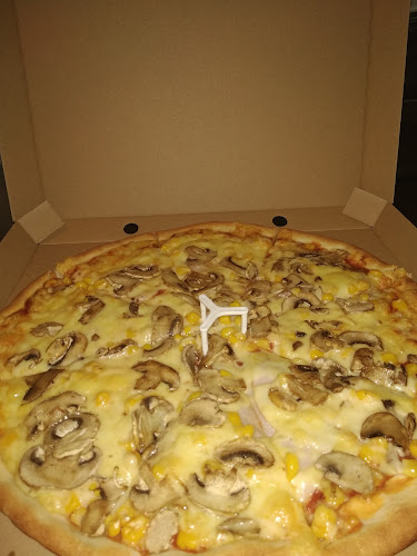 Opinii despre Pizza Mamma Mia în Szeged - Vendéglátás