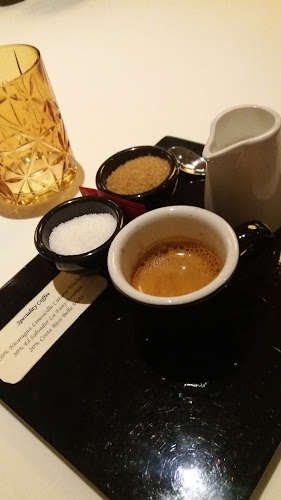 Arany Kaviár Étterem - Vendéglátás