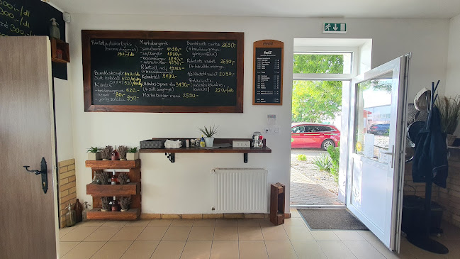 Mosonmagyaróvár, Barátság u., 9200