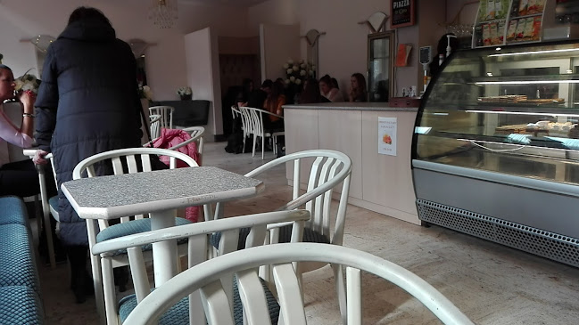 Comentarii opinii despre Bim-Bam Cukrászda