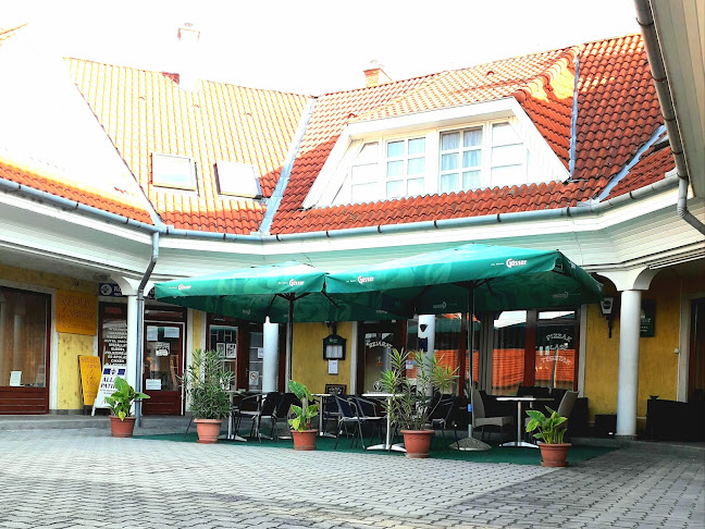 Hotel Pellikán Gösser Söröző,Pizzéria