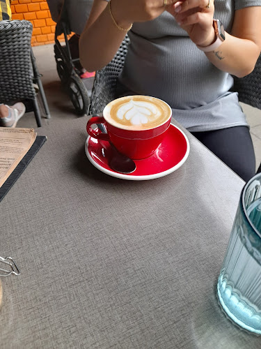 Opinii despre Rokusch în Pécs - Vendéglátás