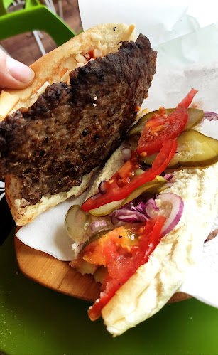 Comentarii opinii despre Pipi szendvicsbár