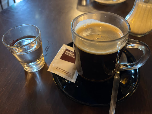 Comentarii opinii despre Café Kara