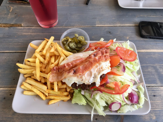 Centrum Burger - Vendéglátás