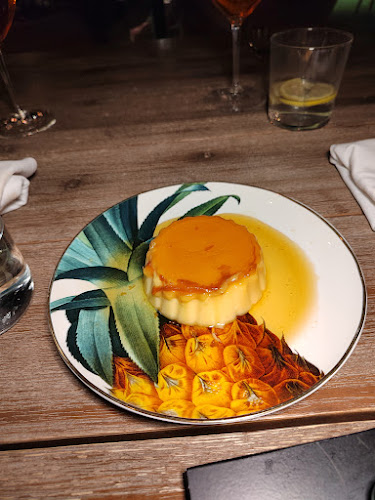 Opinii despre UMO Restaurant în Budapest - Vendéglátás