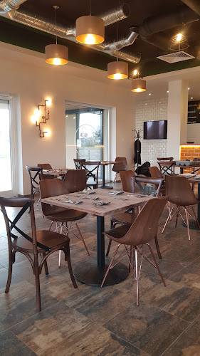 Misi Fakanala Kifőzde - Vendéglátás