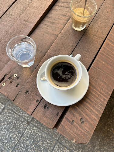 Comentarii opinii despre Kisülés Kávéműhely