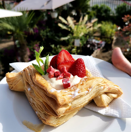 Veresegyház, Fő út 55, 2112