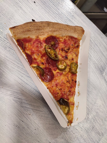 Pitches pizza szeletbár - Budapest