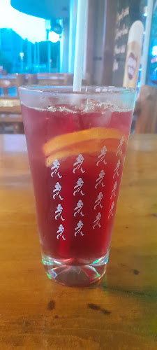 Comentarii opinii despre Vezér Borozó-Söröző