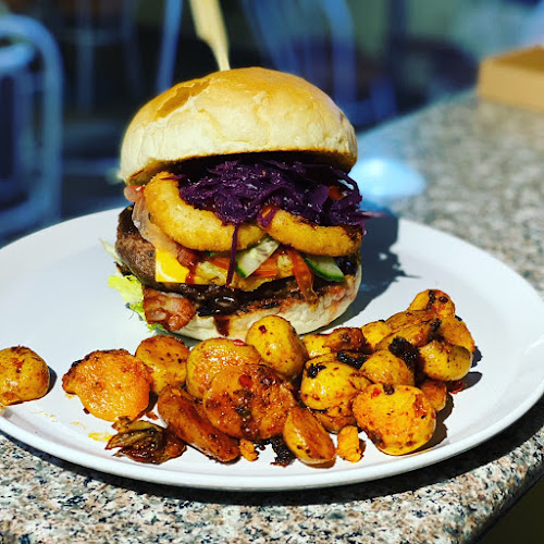 Forrás Büfé- Pizzéria