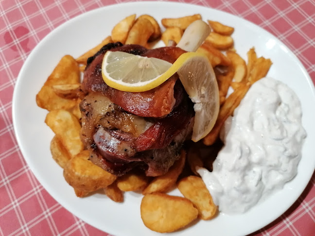 Degesz Étterem és Pizzéria - Balatonakarattya