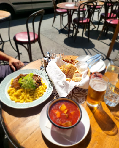 Klauzál Café & Restaurant