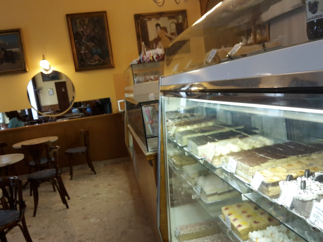 Comentarii opinii despre Zsitvai Cukrászda