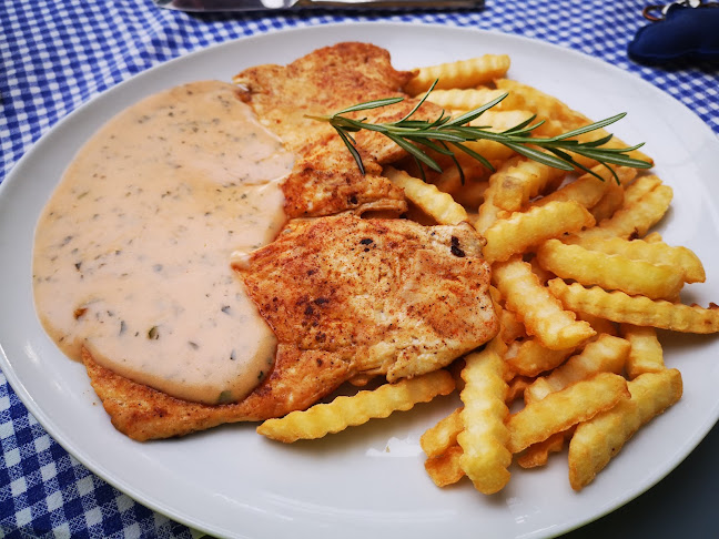 Opinii despre Arcadia Restaurant în Ábrahámhegy - Vendéglátás