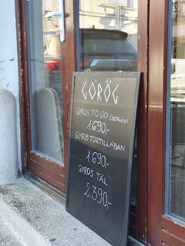 Opinii despre Mickey's Chicken & Burger în Szentendre - Vendéglátás