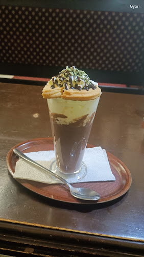 Belvárosi Dallmayr kávéház - Kalocsa