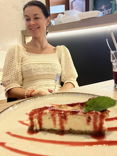 Opinii despre Vadregény Bisztro&Pizza în Pálháza - Vendéglátás