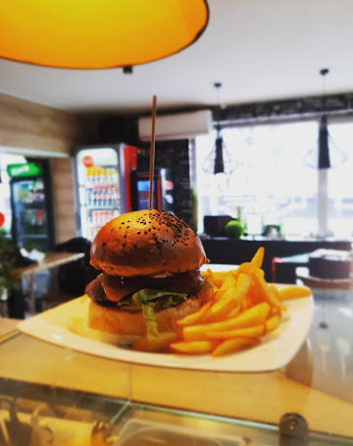 Opinii despre Ciao! Grill, Gyros & Pizza Bar în Vámospércs - Vendéglátás