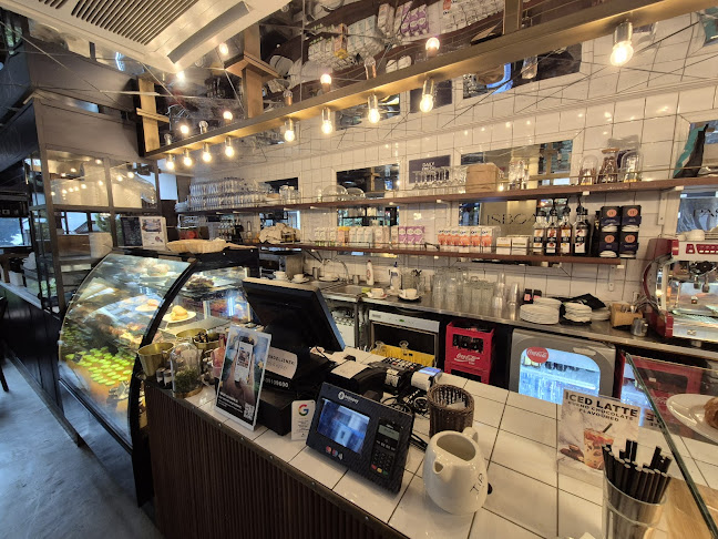 Lisboa Pastry & Bakery - Vendéglátás